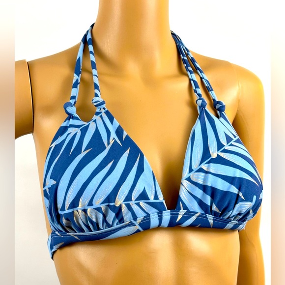 Xhilaration - Knotted Triangle Bikini Top Blues with flecks of Silver La… - Picture 2 of 5